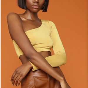 Fashion nova yellow crop top